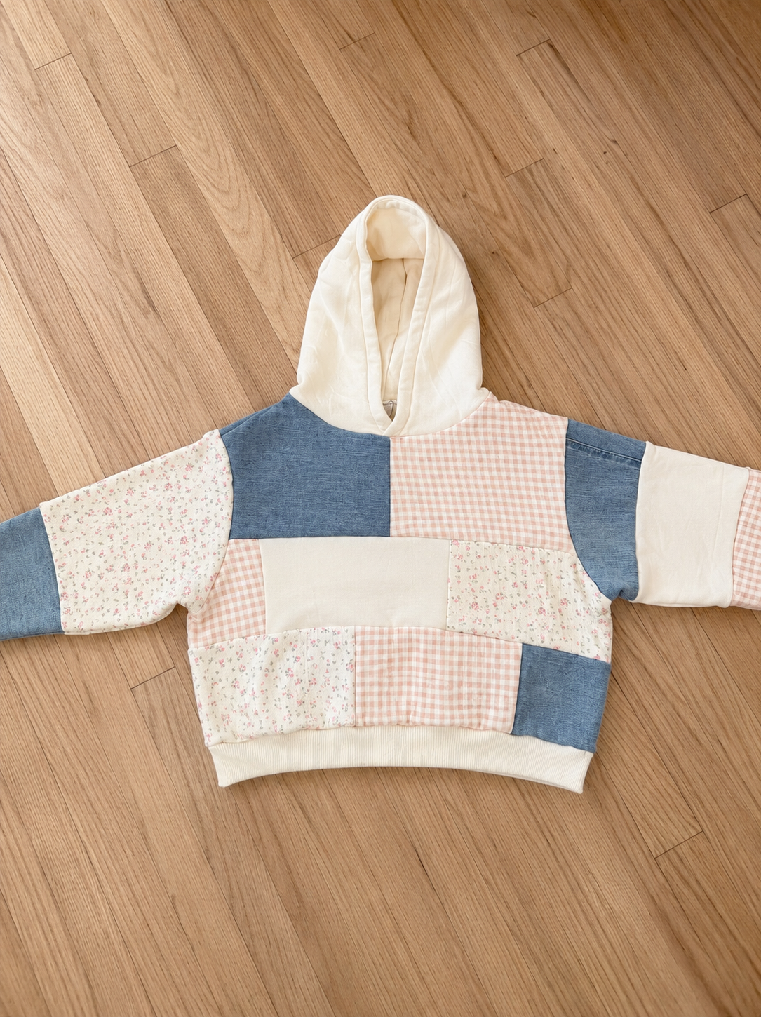 Ready-to-ship Patchwork Sweatshirts