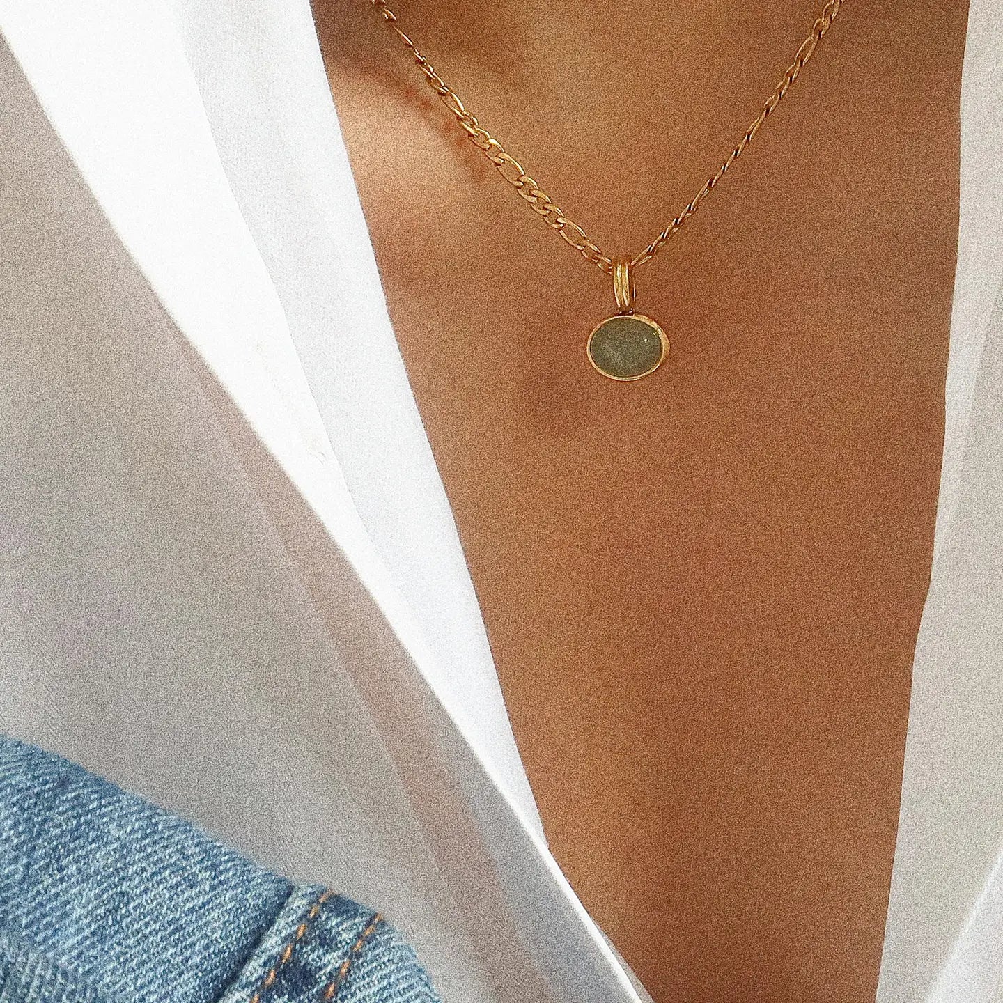 Green Stone Pendant Chain Necklace